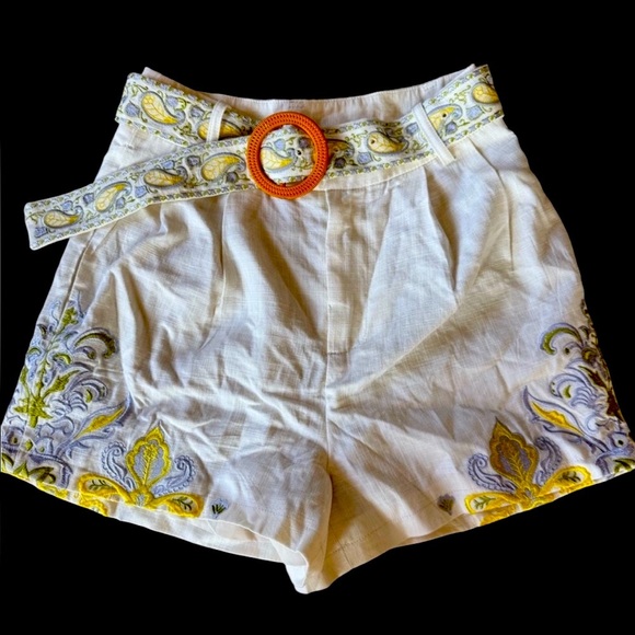 MOTF XS ladies embroidered Lennon shorts, beautiful condition - Picture 1 of 11